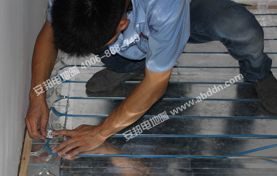 ���z�y��õİl(f��)����|��O��ģ�K�����в����X���z���̶�